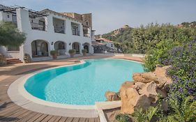 Il Giardino degli Oleandri