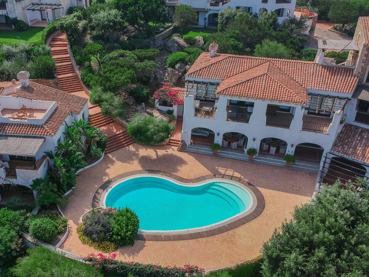 Aparthotel Il Giardino degli Oleandri Liscia di Vacca Esterno foto