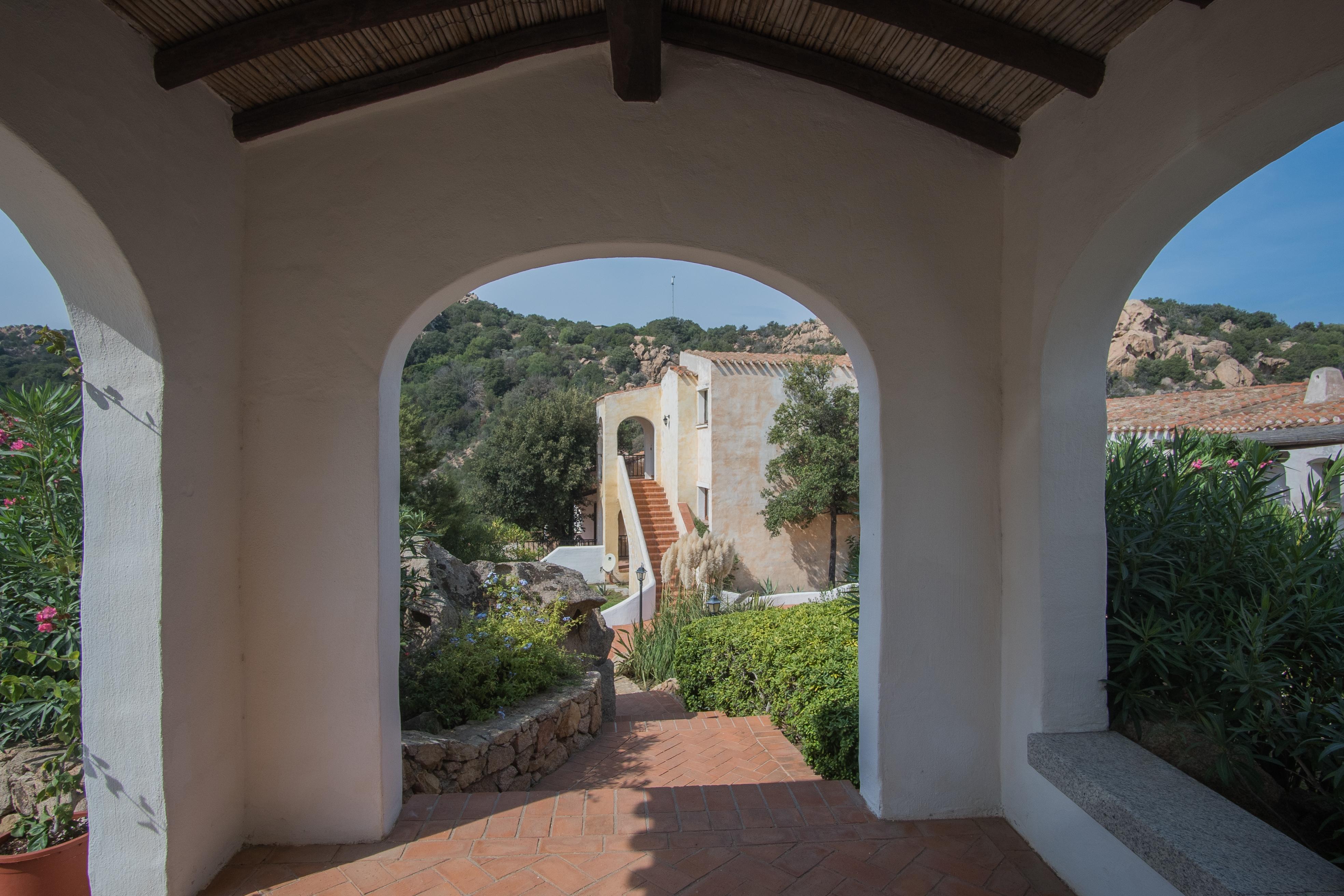 Aparthotel Il Giardino degli Oleandri Liscia di Vacca Esterno foto